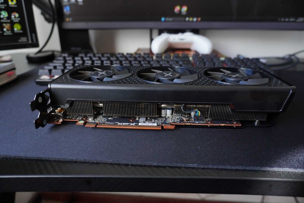 AMD RX 6600 XT Usada