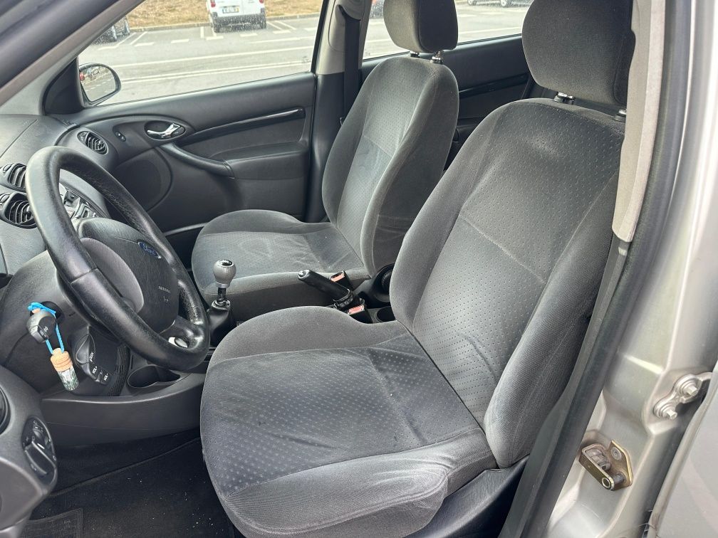 Ford focus 1.4 gasolina ano 2003