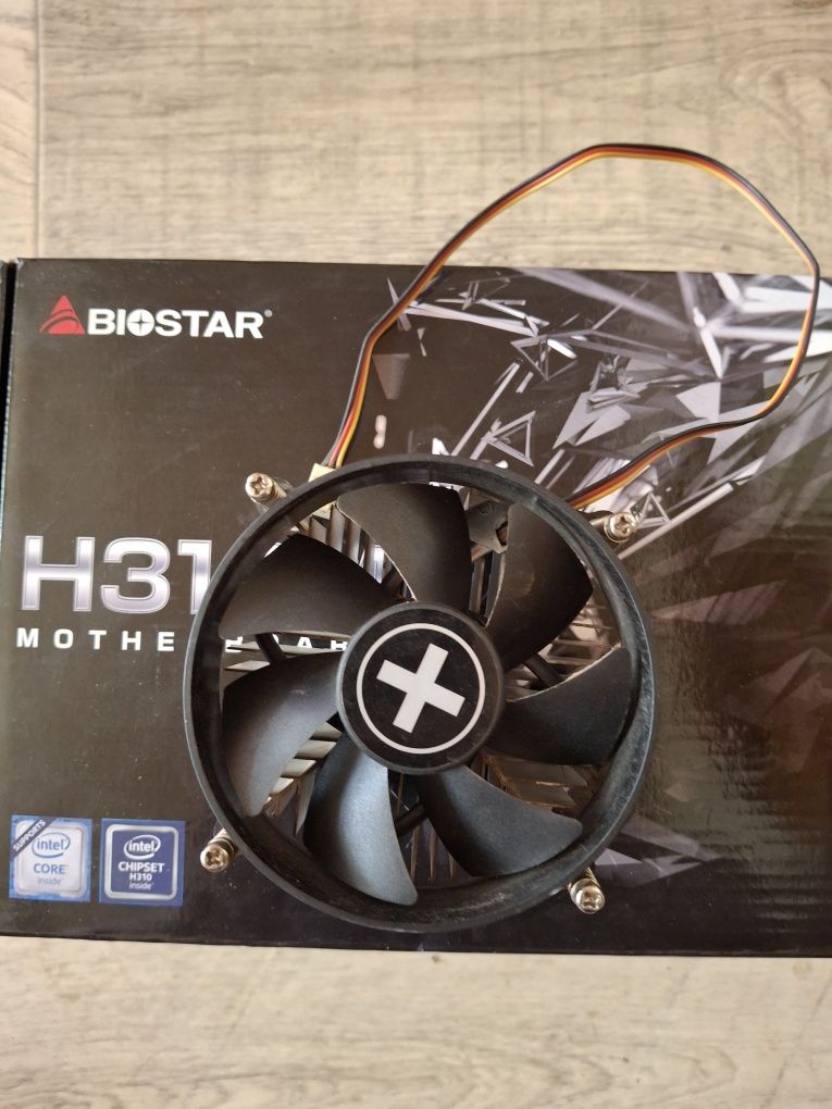 Продам комплектом GT1030 2gb i3 8100 biostar h310