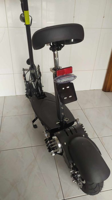 Trotinete eletrica 36v 12ah 1000w marca Tinytom com acento (Novas)