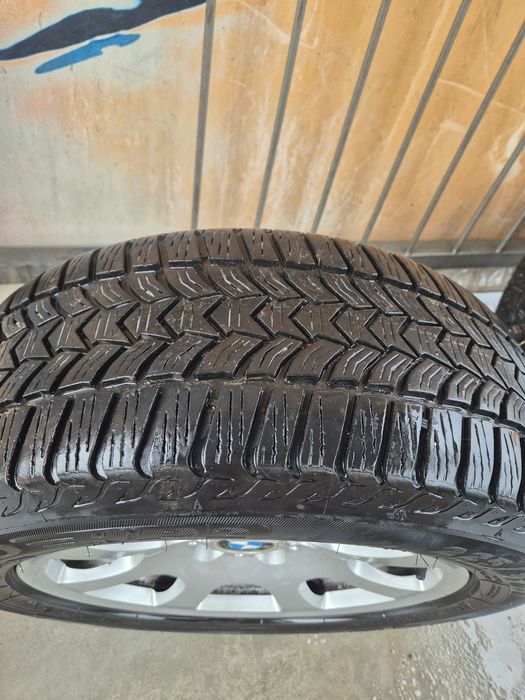 Felgi z oponami zimowymi do BMW r16