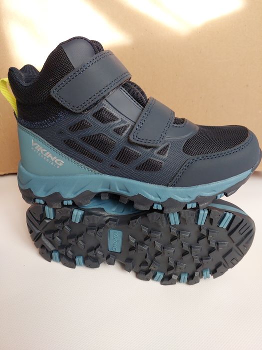 Демісезонні черевики кросівки Viking - Track Mid WP