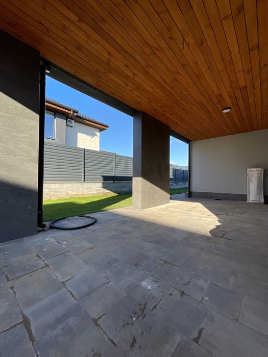 Будинок Нова Обухівська траса ремонт меблі