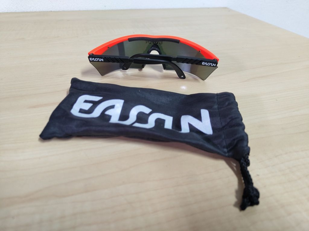 Óculos EASSUN vintage