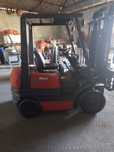 Empilhador toyota 1.5t