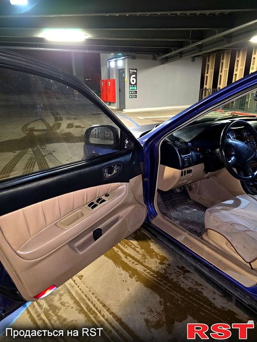 Mitsubishi Galant 8 2.5 AT