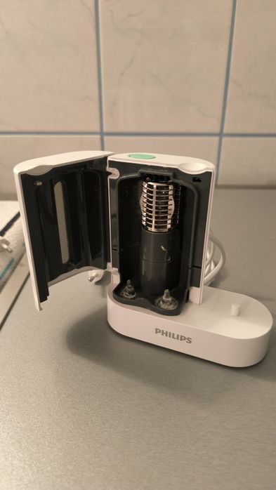 Dezynfektor I ladowarka do szczoteczki sonicznej Phillips