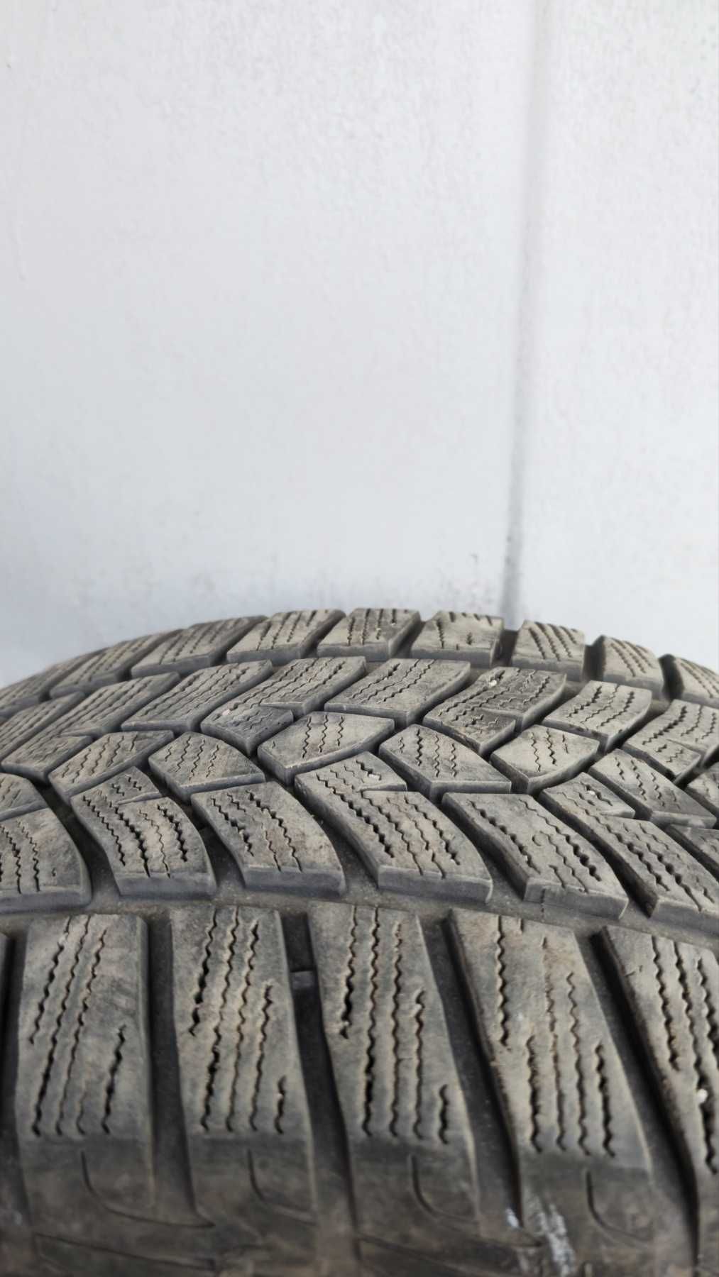 Зимняя резина, шины Goodyear Ultra Grip Performance + 225/50/R 17