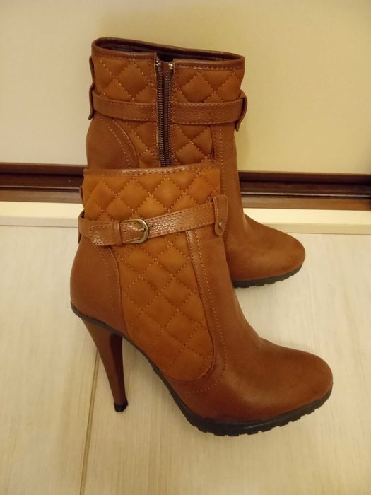 Botki brązowe na wysokim obcasie rozmiar 37