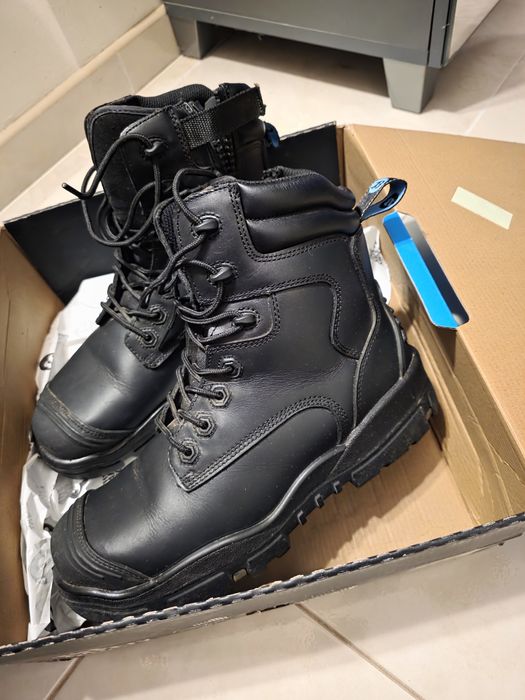 Czarne buty robocze zimowe