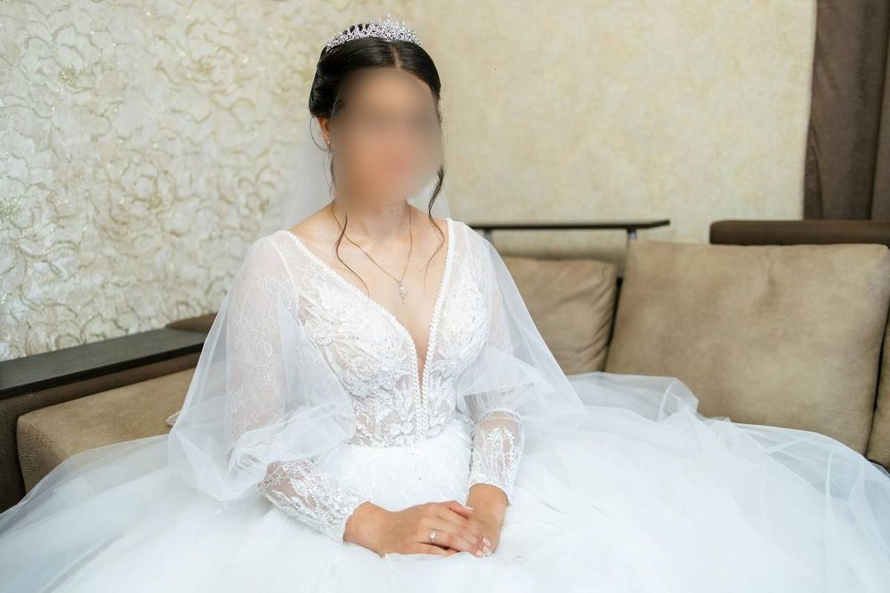 Весільна сукня!!