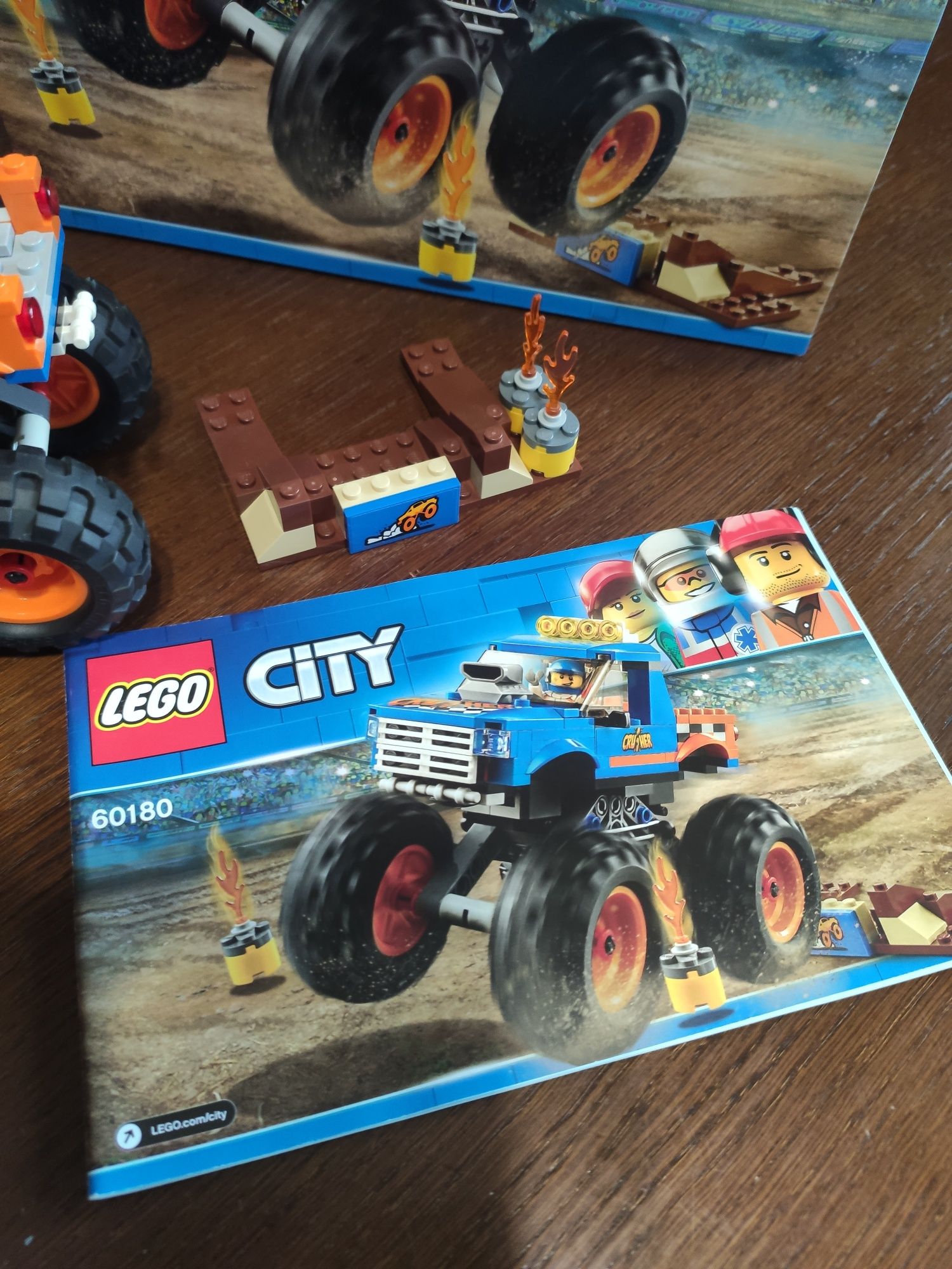 Klocki LEGO City Munster Truck 60180