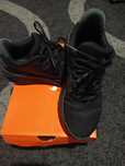 Nike Strat Runner rozmiar 37,5