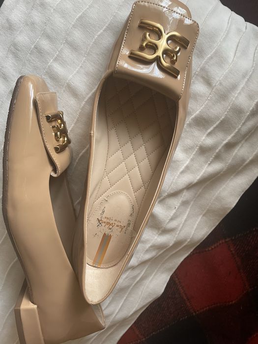 Туфлі жіночі бежевого кольору