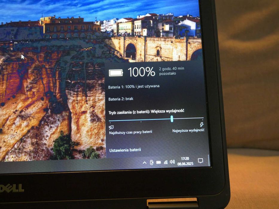 DELL Latitude E5440 Intel core i5-4200 4GB RAM 250 GB SSD Windows 10