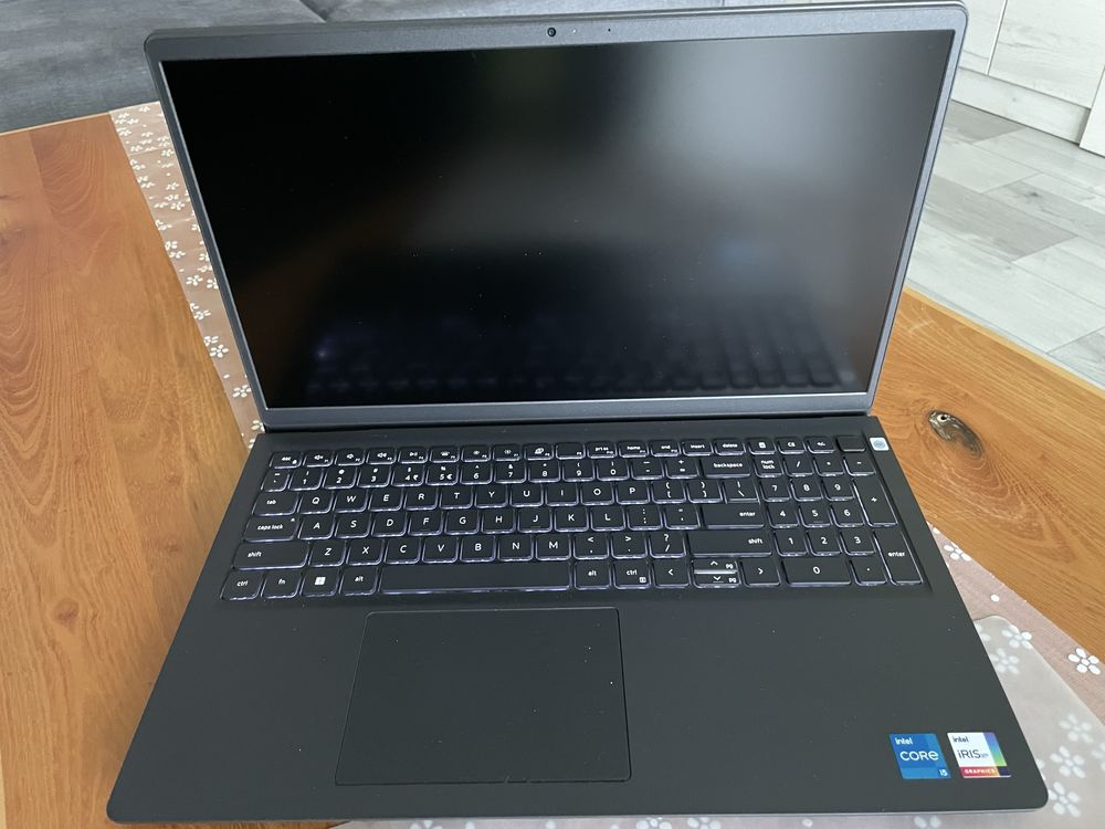 Laptop notebook Dell Vostro 15 3530 Intel i5 13gen 512ssd nowy prezent