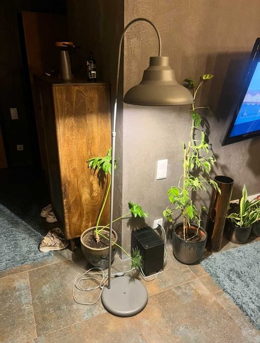 Lampa podłogowa LOFT