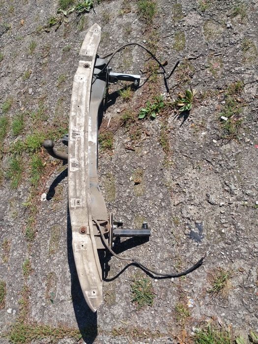 Hak bmw e 46 sedan touring kombi tylna belka holowniczy zderzak