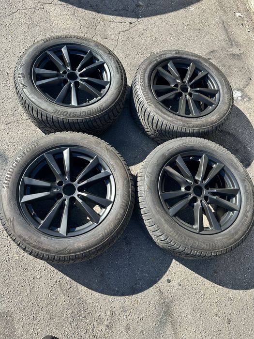 Диски Bmw X5 f15 R18 з зимовою резиною