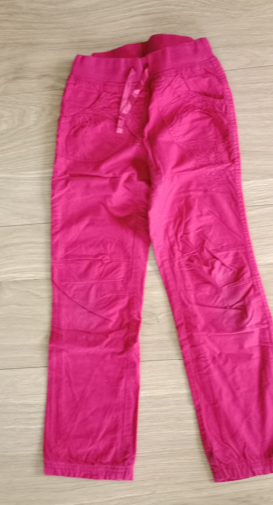 Ocieplane spodnie dla dziewczynki - na zimę. Rozmiar 128 cm
