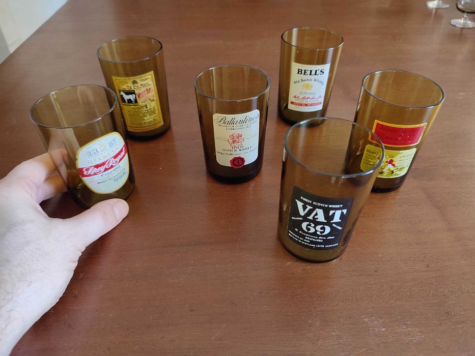 Copos de vidro escuro para Whisky ou bebidas espirituosas