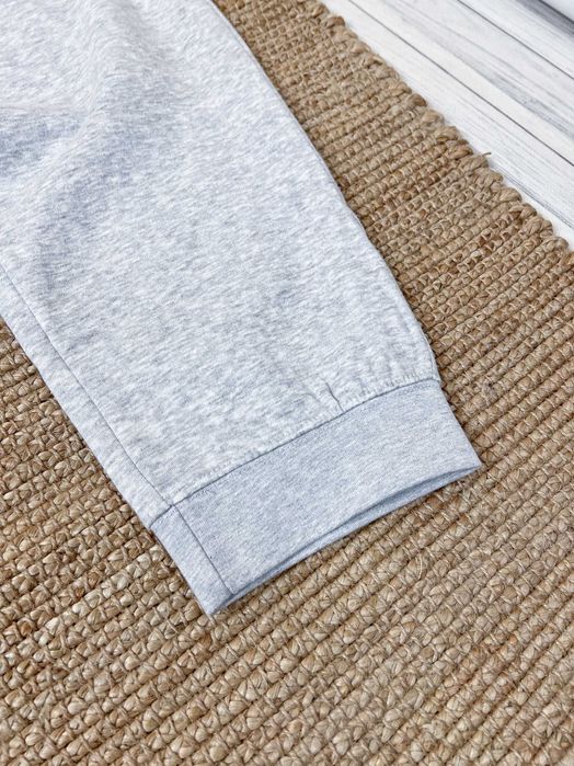 Чоловічі штани на флісі regular fit в різних кольорах H&M-Black Friday