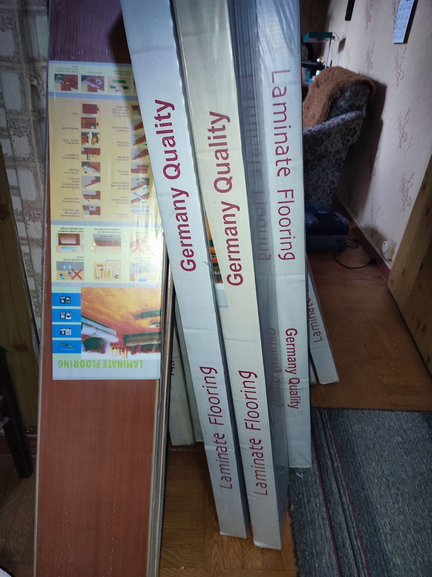 Ламинат 30 м2 Profiline Clic