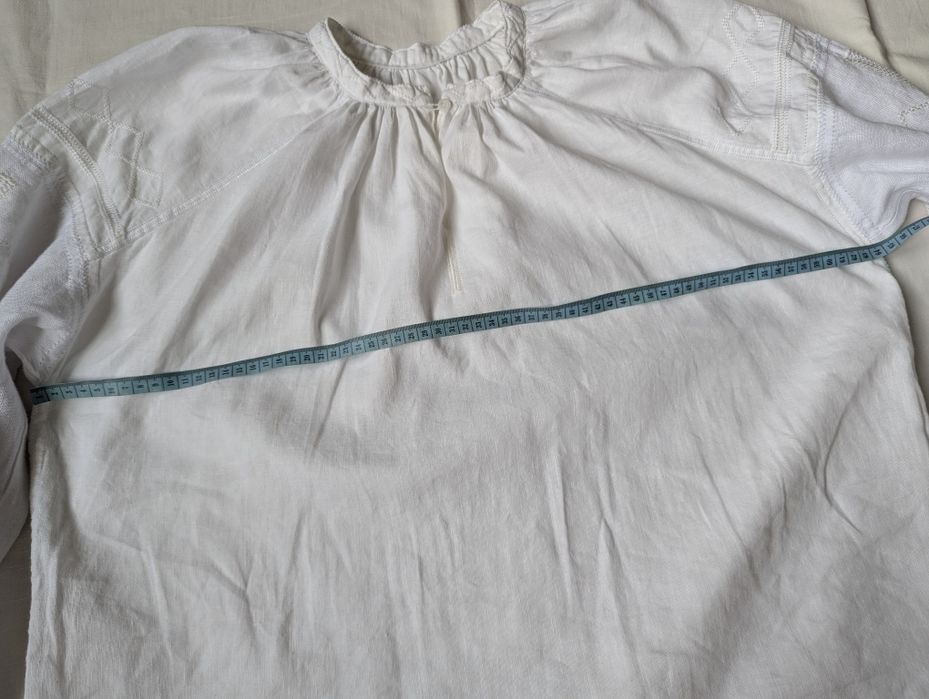 Жіноча вишиванка білим по білому, вишита сорочка "Легіт", розмір S-L