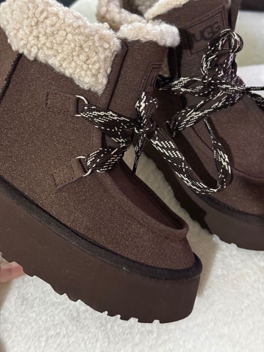 UGG FUNKARRA уггі кросівки-ботинки 36-40 розміри в шоколадному кольорі