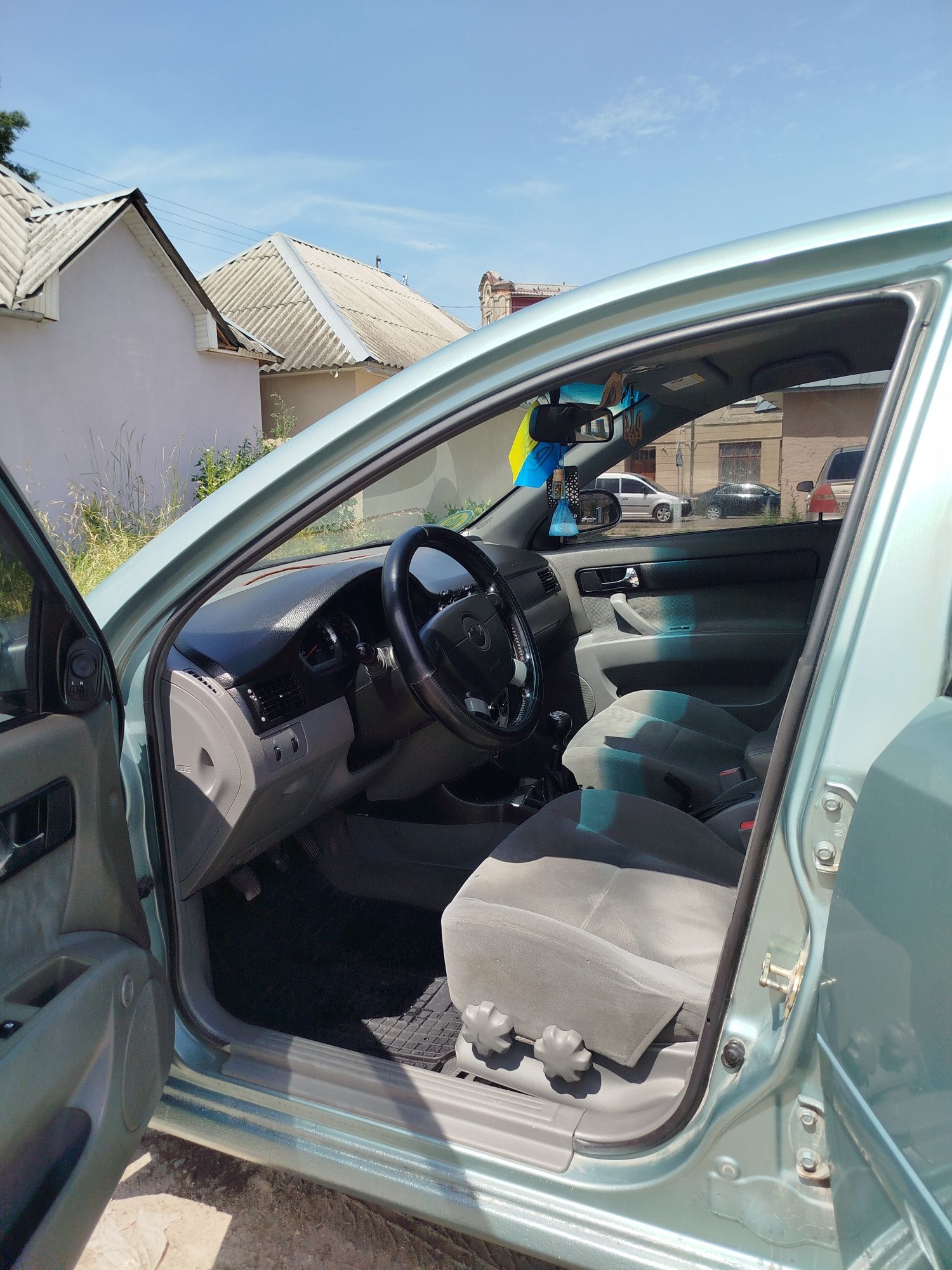 Продам Chevrolet Lacetti.   380985817967 (Роман)