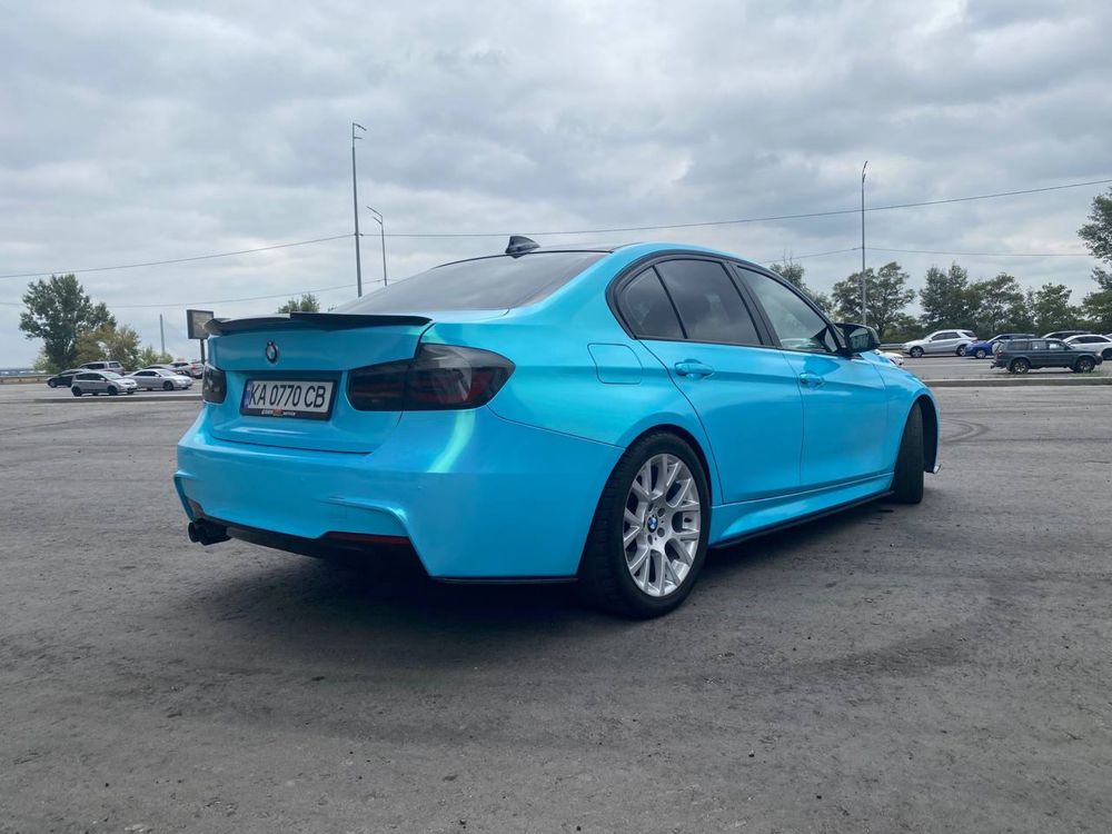 BMW F30 320 модель