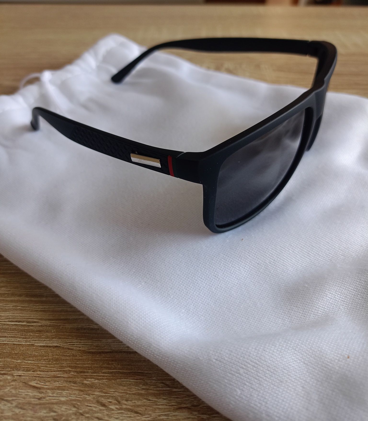 Okulary przeciwsłoneczne męskie lub unisex.Nowe!