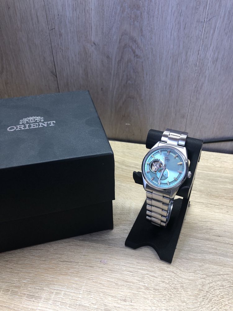 Часы Orient Open Heart RA-AR0009L10B