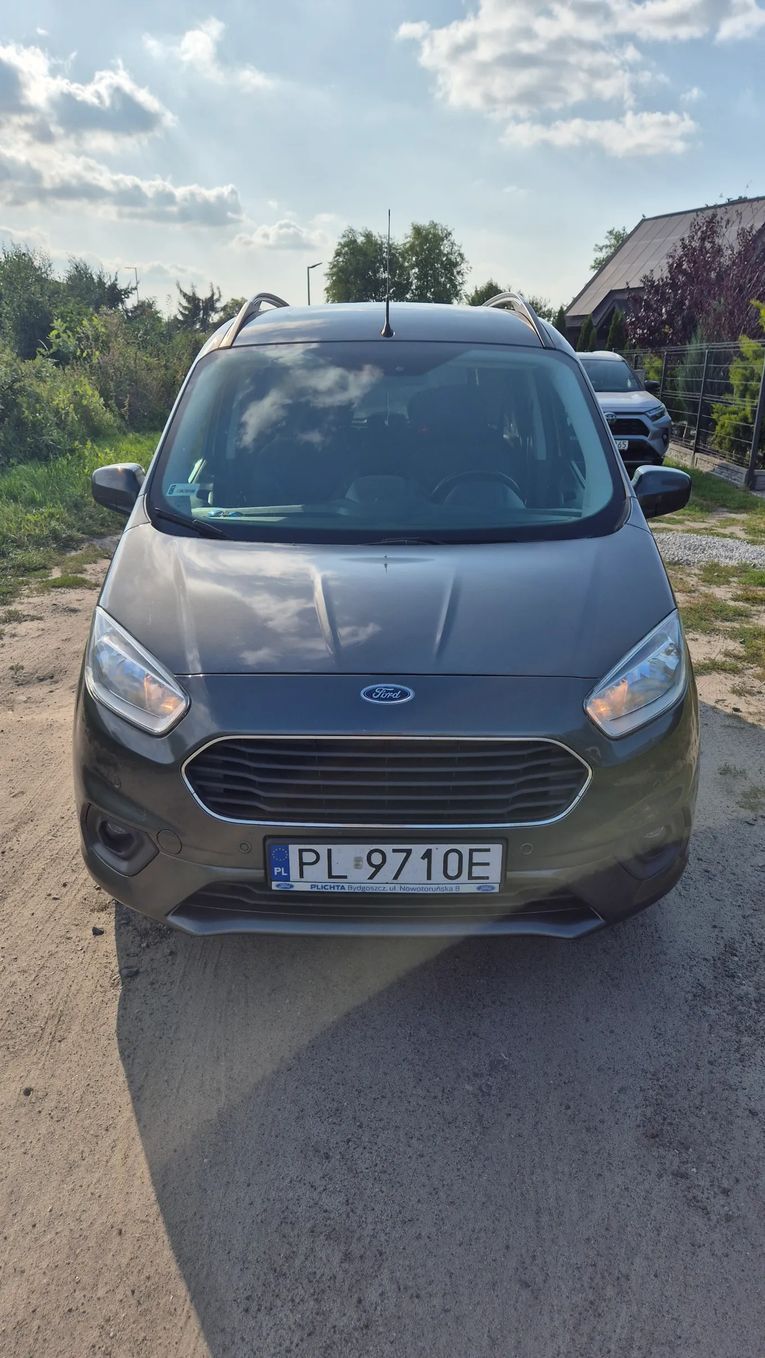 Ford Tourneo Courier Ford Turneo Courier 1,5 Tdci 2019