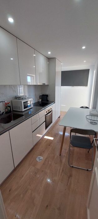 Quarto para arrendamento mensal em Celas/Coimbra