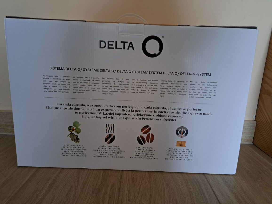 Ekspres Delta Q NOWY