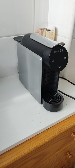 Maquina de café delta mini