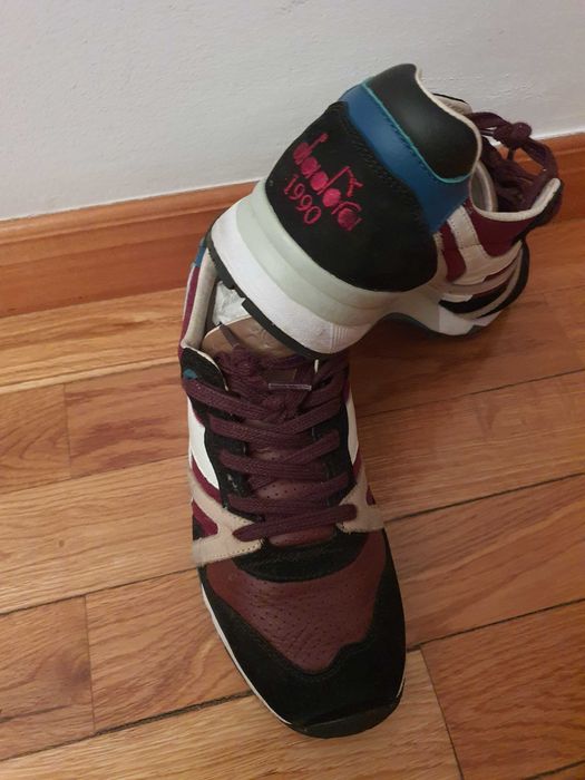 Ténis em pele em óptimo estado