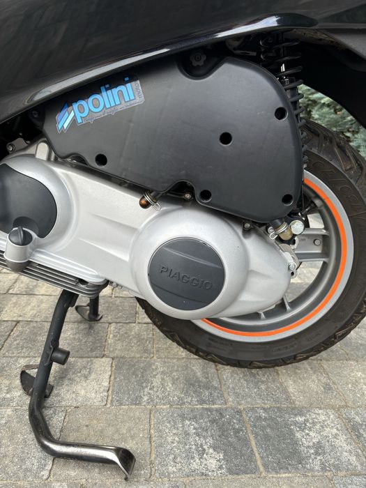 Skuter Piaggio X 8 250