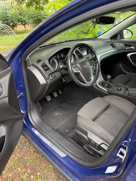 Opel insignia 20009