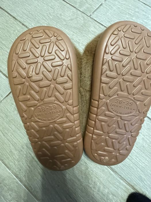 Теплые меховые тапочки