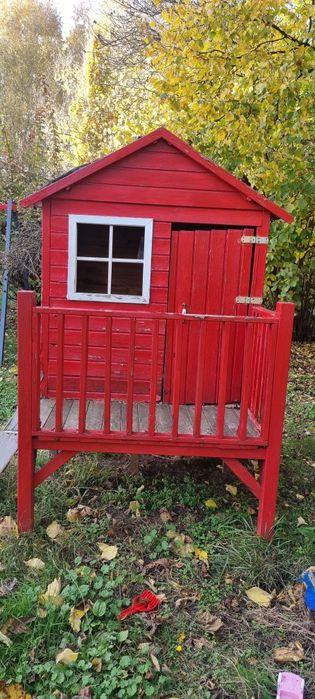 Domek dla dziecka drewnany