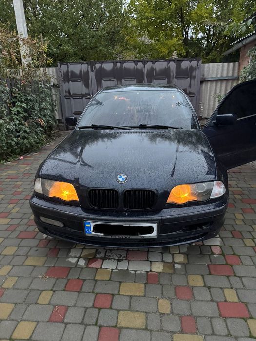Продам машину BMW e46