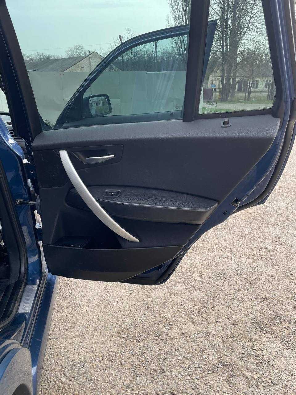 Дверні карти bmw x3 e83 дорестайл бмв х3 е83 салон  е83