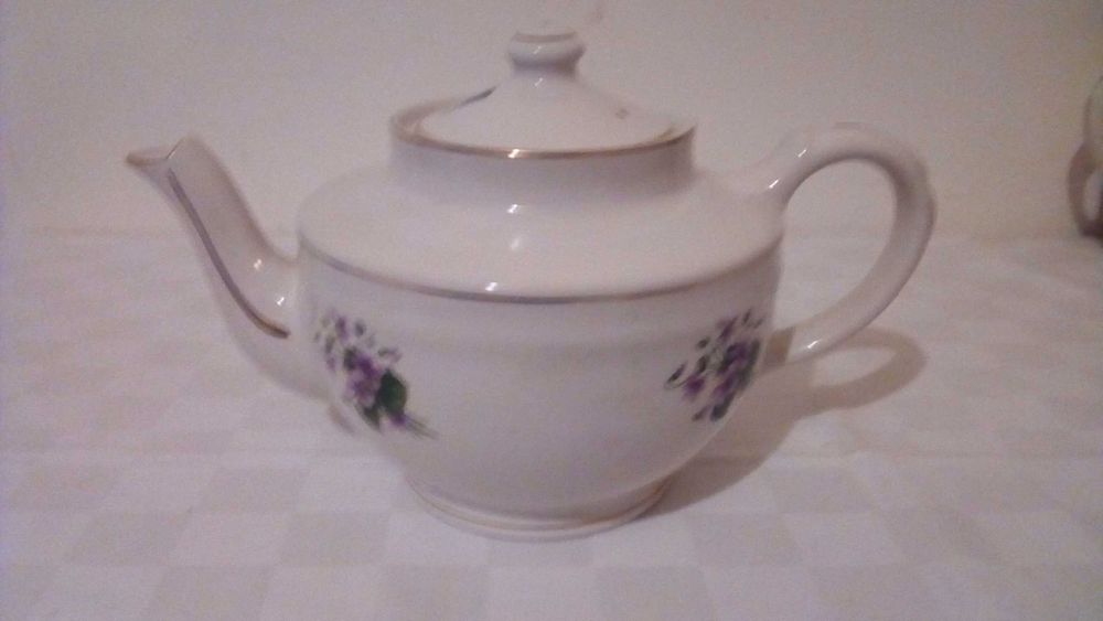 Loiça Sacavem Gilman & comp