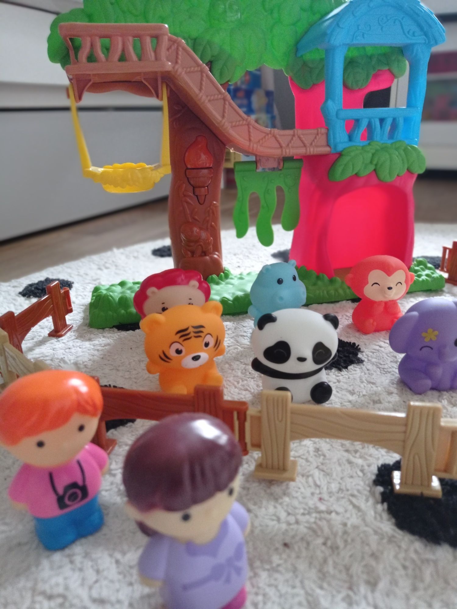 Zabawka zwierzątka zoo grająca