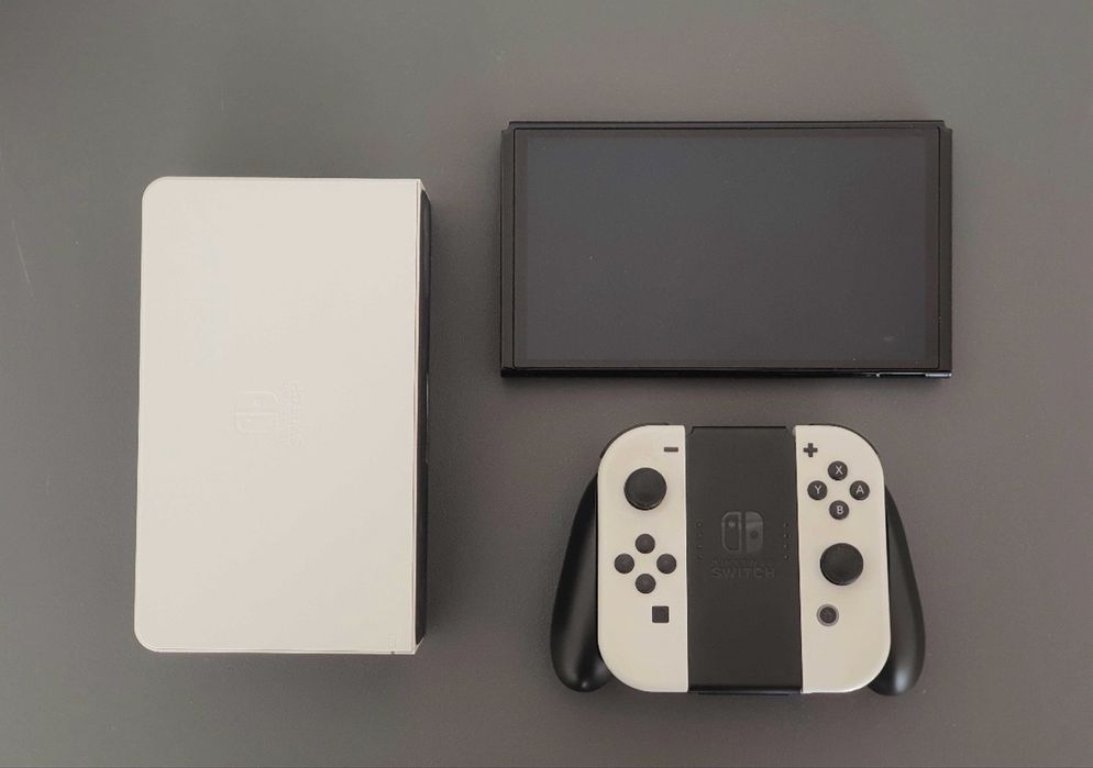 Nintendo switch oled com nova