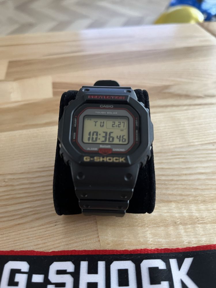 Casio G-shock GWB-5600 MOD Gorillaz