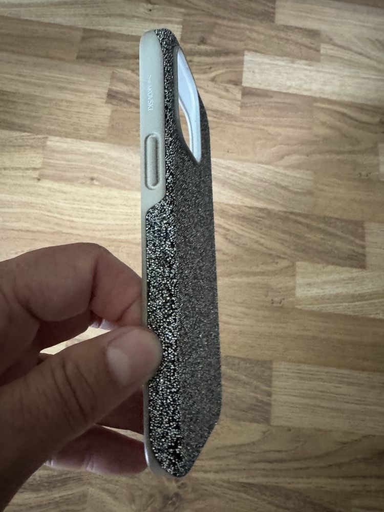 Etui Swarovski na iphone 15 pro max orginał