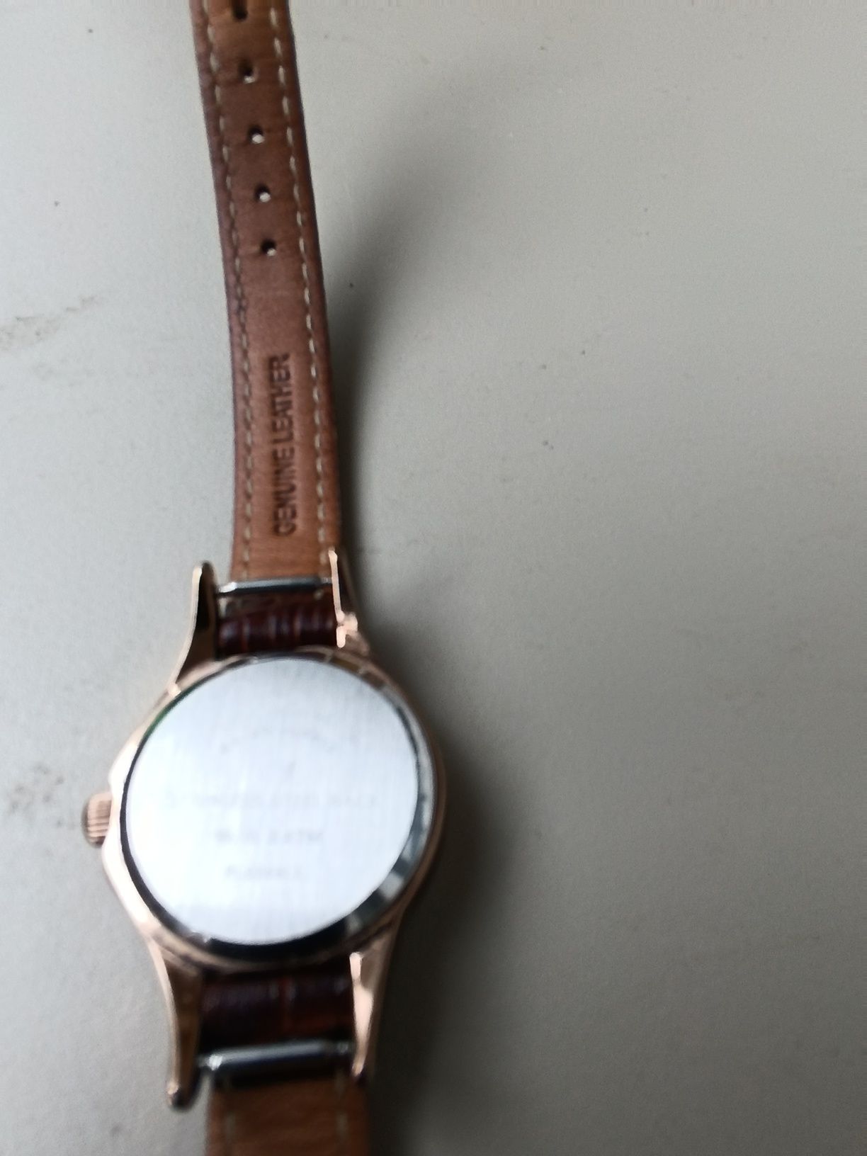 Часы ROMANSON ( Швейцария)  Хороший подарок.